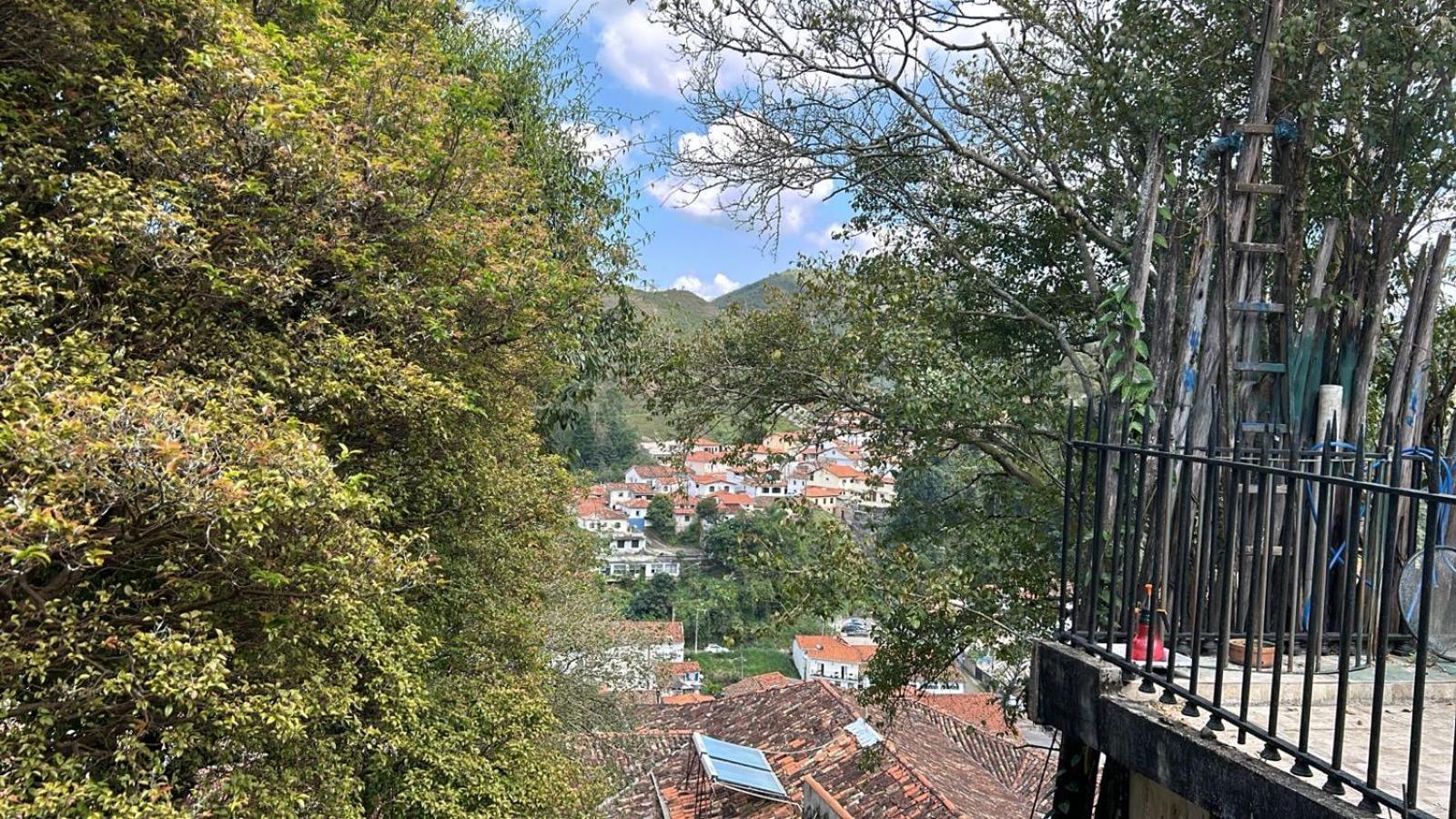 Casa Do Cha Ouro Preto Bed & Breakfast โอว์โรเปรโต ภายนอก รูปภาพ