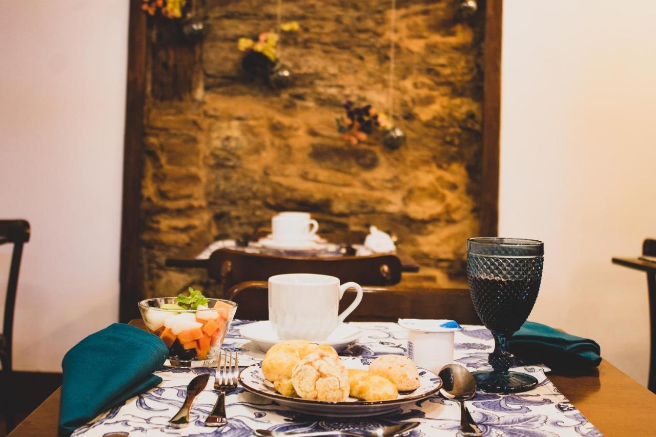 Casa Do Cha Ouro Preto Bed & Breakfast โอว์โรเปรโต ภายนอก รูปภาพ